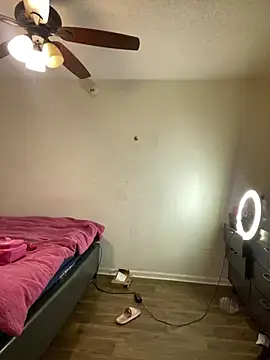 asiamariiee online show from January 18, 1:09 am