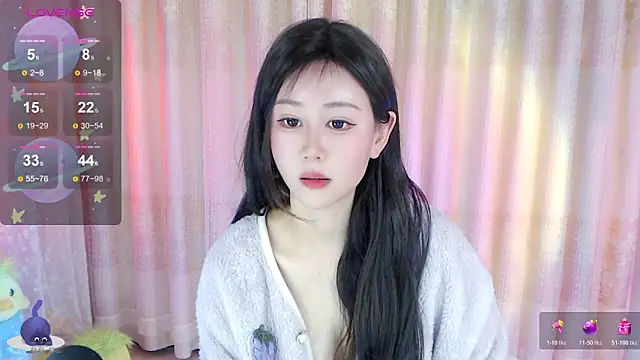 Aimee-520 online show from March 20, 1:54 am