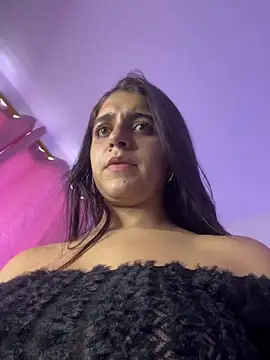 Alicia Ruiz online show from October 21, 5:57 pm