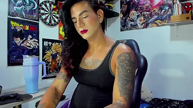 Snapshot of dariell_smokesexx chatting on June 17, 7:26 pm dariell smokesexx online show from June 17, 7:26 pm