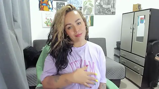 joan-star online show from March 26, 4:01 pm