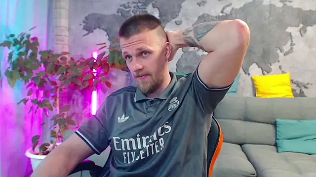 VikingChrisss online show from June 9, 10:38 am