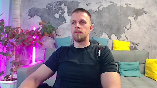 Snapshot of VikingChrisss chatting on June 22, 10:23 am VikingChrisss online show from June 22, 10:23 am