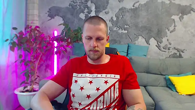 Snapshot of VikingChrisss chatting on July 28, 11:17 am VikingChrisss online show from July 28, 11:17 am