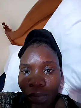 Snapshot of Sexybambi026 chatting on March 5, 7:15 am Sexybambi026 online show from March 5, 7:15 am