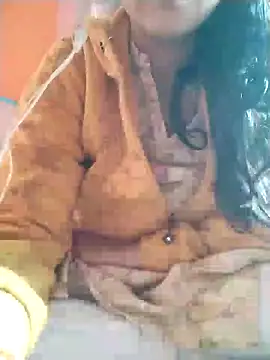 Snapshot of ohana143 chatting on February 8, 7:48 am ohana143 online show from February 8, 7:48 am