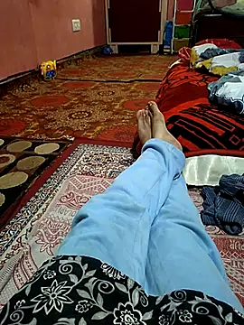 Snapshot of ohana143 chatting on February 14, 12:57 pm ohana143 online show from February 14, 12:57 pm