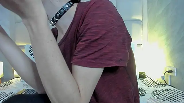 Hecatee 77 online show from February 12, 7:53 pm