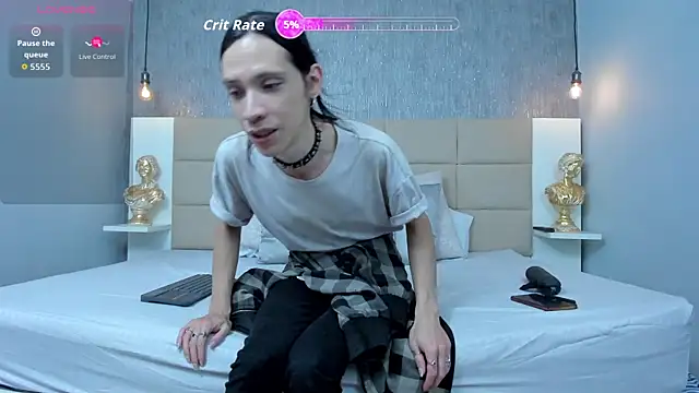 Hecatee 77 online show from March 26, 6:57 pm