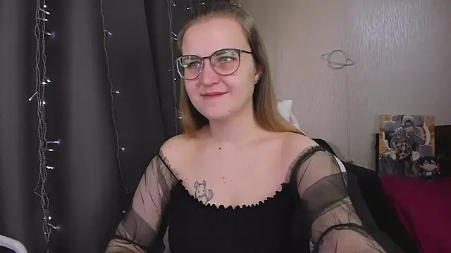 MissBrightShine online show from March 4, 11:16 am