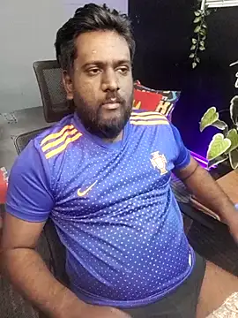 Rayansmith  online show from October 7, 9:01 pm