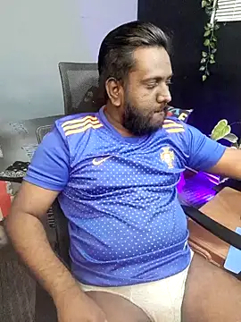 Rayansmith  online show from October 16, 9:16 pm