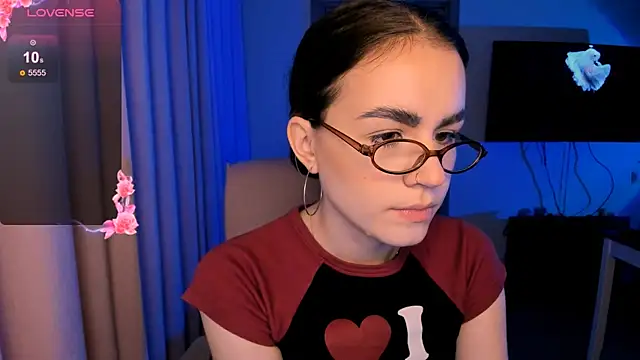 Snapshot of _selectrra chatting on December 15, 3:20 pm  selectrra online show from December 15, 3:20 pm