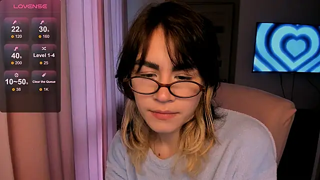 Snapshot of _selectrra chatting on January 10, 11:11 am  selectrra online show from January 10, 11:11 am