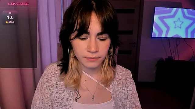 Snapshot of _selectrra chatting on January 13, 12:13 pm  selectrra online show from January 13, 12:13 pm