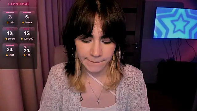 Snapshot of _selectrra chatting on January 13, 3:15 pm  selectrra online show from January 13, 3:15 pm