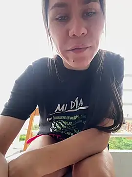 Snapshot of dominantandsubmissiveshow chatting on March 15, 3:27 pm dominantandsubmissiveshow online show from March 15, 3:27 pm