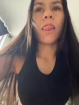 Snapshot of dominantandsubmissiveshow chatting on November 24, 9:14 pm dominantandsubmissiveshow online show from November 24, 9:14 pm