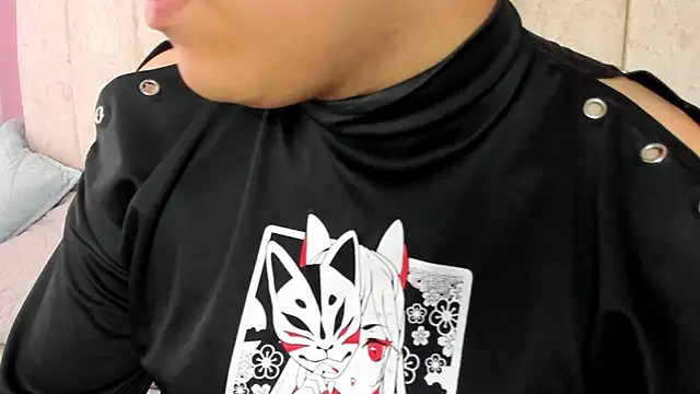 Snapshot of Satuurn_ chatting on February 7, 3:52 pm Satuurn online show from February 7, 3:52 pm