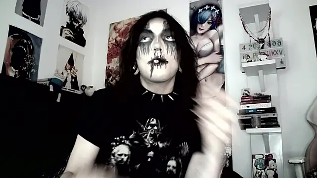 Snapshot of kiiler_queen chatting on June 4, 6:14 pm kiiler queen online show from June 4, 6:14 pm