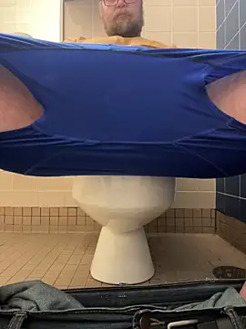 Bigbi6foot5 online show from November 7, 1:22 pm