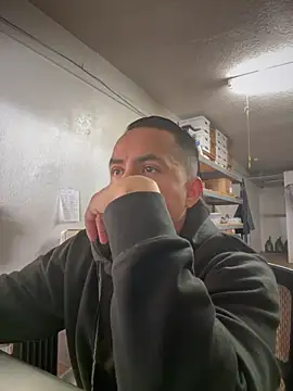 PeterGrandee online show from December 26, 8:21 pm