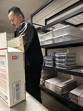 PeterGrandee online show from February 3, 5:56 pm