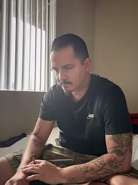 PeterGrandee online show from February 27, 11:04 pm