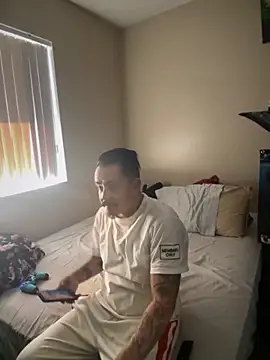 PeterGrandee online show from September 15, 4:07 pm