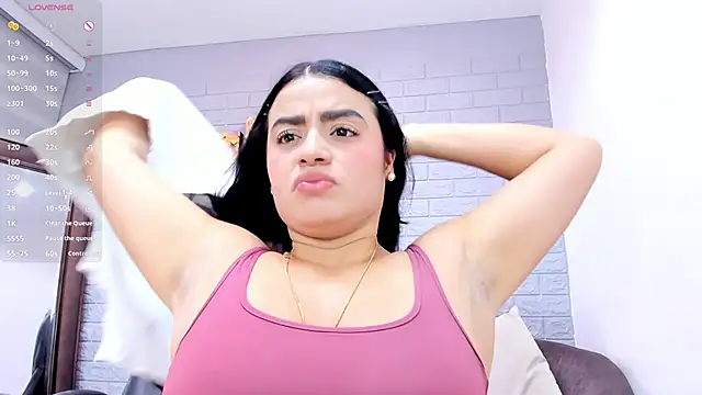Snapshot of Paula_Desousa chatting on May 23, 7:40 pm Paula Desousa online show from May 23, 7:40 pm
