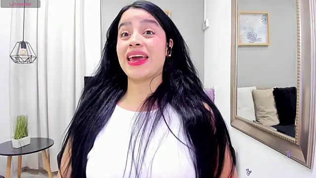 Snapshot of Paula_Desousa chatting on July 2, 1:27 am Paula Desousa online show from July 2, 1:27 am