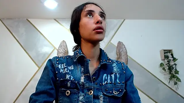 RoxanaCyrano  online show from November 24, 7:24 pm