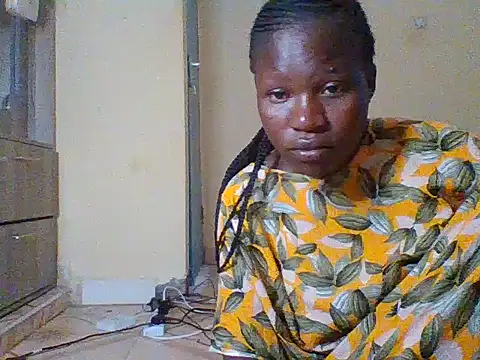 prettychic5 online show from March 6, 6:21 am