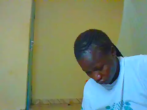 prettychic5 online show from March 16, 6:17 am