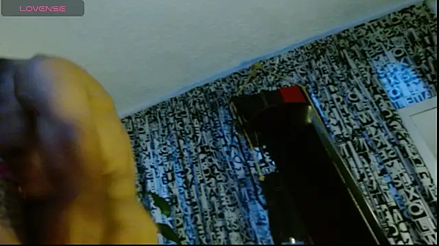 DULCE ZOE online show from January 29, 11:09 am