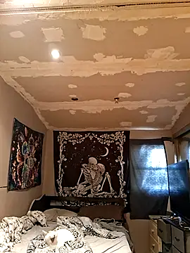 Baldbabey online show from March 4, 6:25 pm