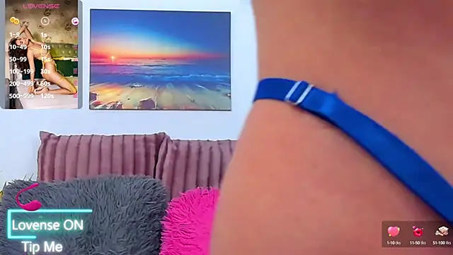 SelenaWest online show from January 21, 1:00 pm