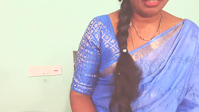 Snapshot of shrutitelugu69 chatting on May 1, 5:06 pm shrutitelugu69 online show from May 1, 5:06 pm