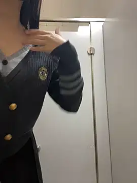 Snapshot of Asia-Lynn chatting on December 4, 11:08 am Asia-Lynn online show from December 4, 11:08 am