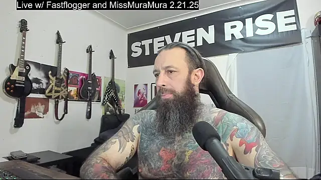 Snapshot of StevenRiseNYC chatting on February 13, 3:50 am StevenRiseNYC online show from February 13, 3:50 am