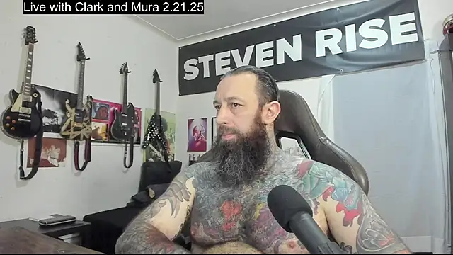 Snapshot of StevenRiseNYC chatting on February 14, 11:42 pm StevenRiseNYC online show from February 14, 11:42 pm