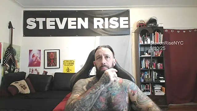 Snapshot of StevenRiseNYC chatting on September 10, 7:25 pm StevenRiseNYC online show from September 10, 7:25 pm