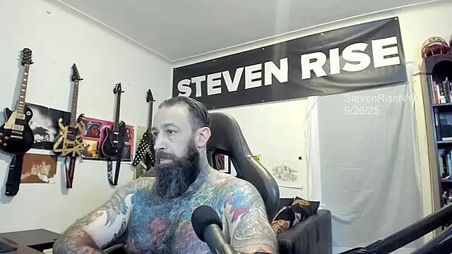 Snapshot of StevenRiseNYC chatting on September 26, 1:59 pm StevenRiseNYC online show from September 26, 1:59 pm