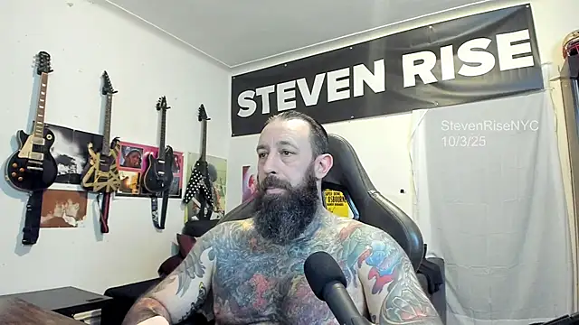 Snapshot of StevenRiseNYC chatting on October 3, 10:51 pm StevenRiseNYC online show from October 3, 10:51 pm