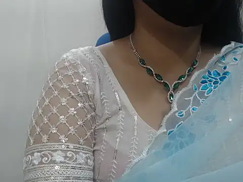 Lovely Siri 23 online show from March 26, 5:07 pm