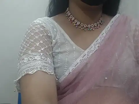 Snapshot of Lovely_Siri_23 chatting on May 14, 3:41 pm Lovely Siri 23 online show from May 14, 3:41 pm