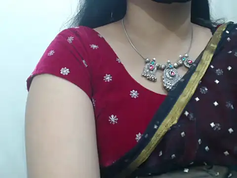 Lovely Siri 23 online show from June 17, 5:25 pm