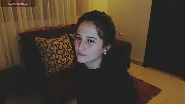 Snapshot of AlissonnFoxx chatting on March 4, 2:49 am AlissonnFoxx online show from March 4, 2:49 am