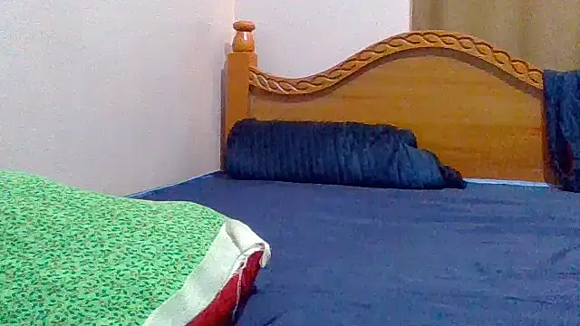 sweet-fancy online show from April 8, 5:18 am