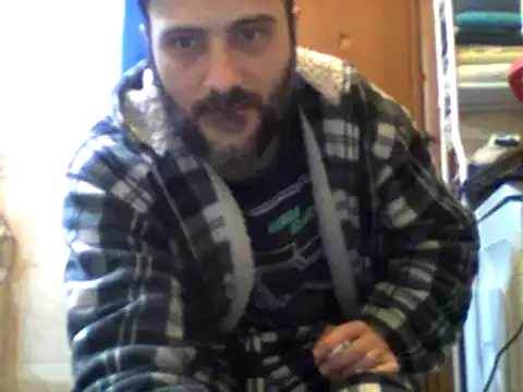 coppiasenzacensura online show from December 12, 6:25 am